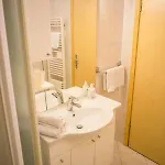 And Vive ゲストハウス