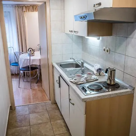 Πανσιόν And Vive 3*