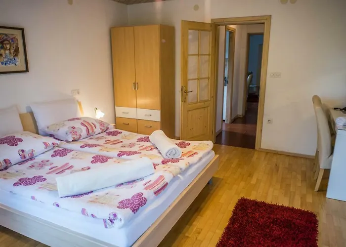 게스트하우스 And Vive 3*