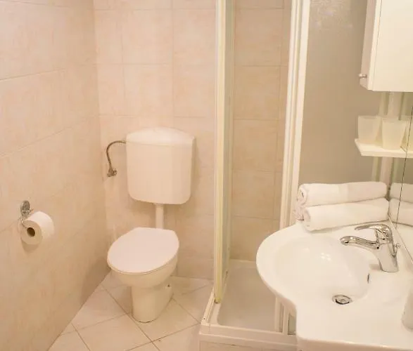 And Vive Hiša za goste Bled