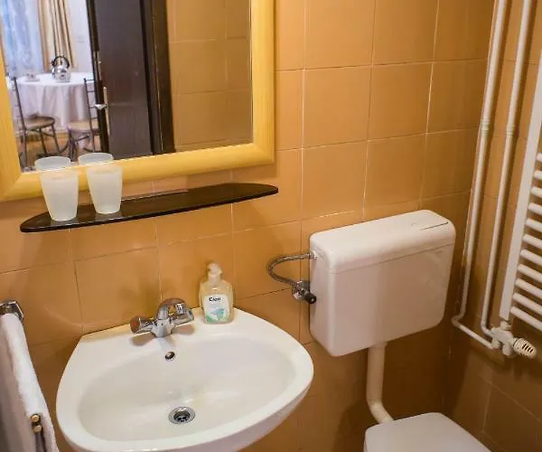 And Vive 게스트하우스 3*